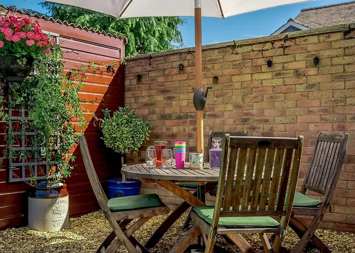 بيت للعطل 3 Bed In 89268 Newton Reigny